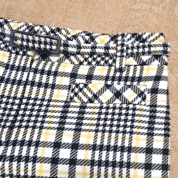 CUE Size 8 Belted Check Winter Pants Black and Yellow - Picture 3 of 7